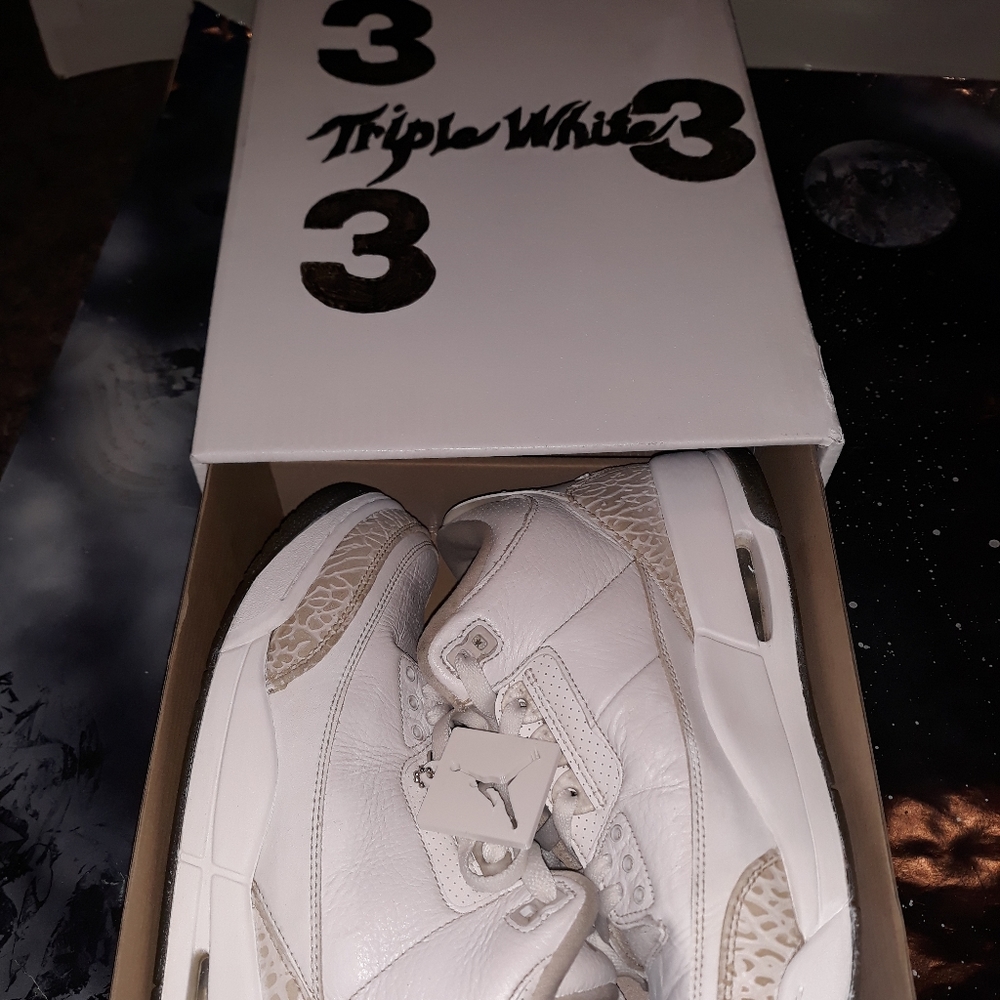 Jordan retro 3s triple white sz 10.5